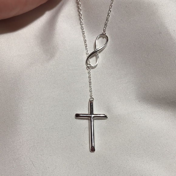 🌹Sterling Silver Cross & Infinity symbol - Picture 4 of 8